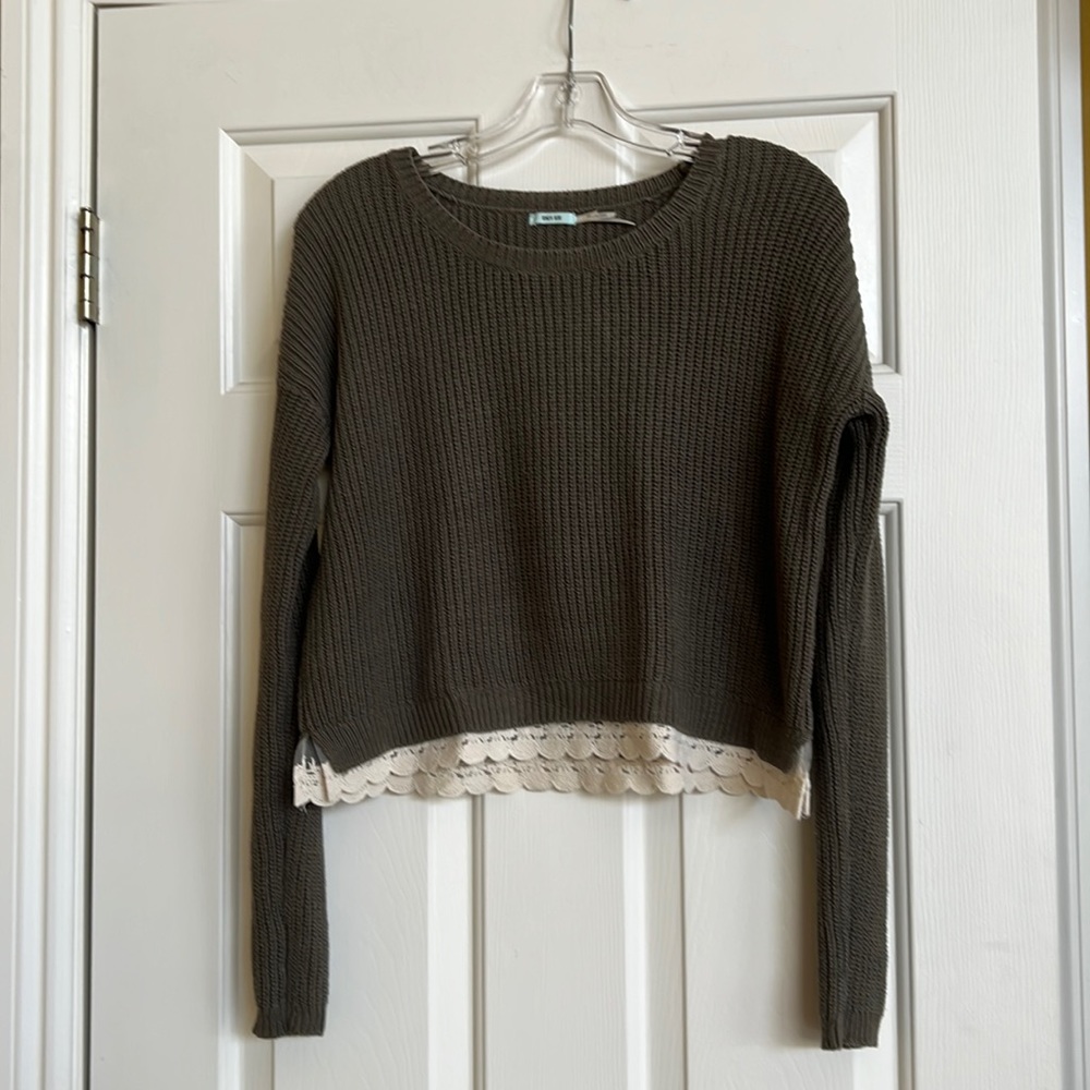 Cropped Sweater by Kimchi Blue